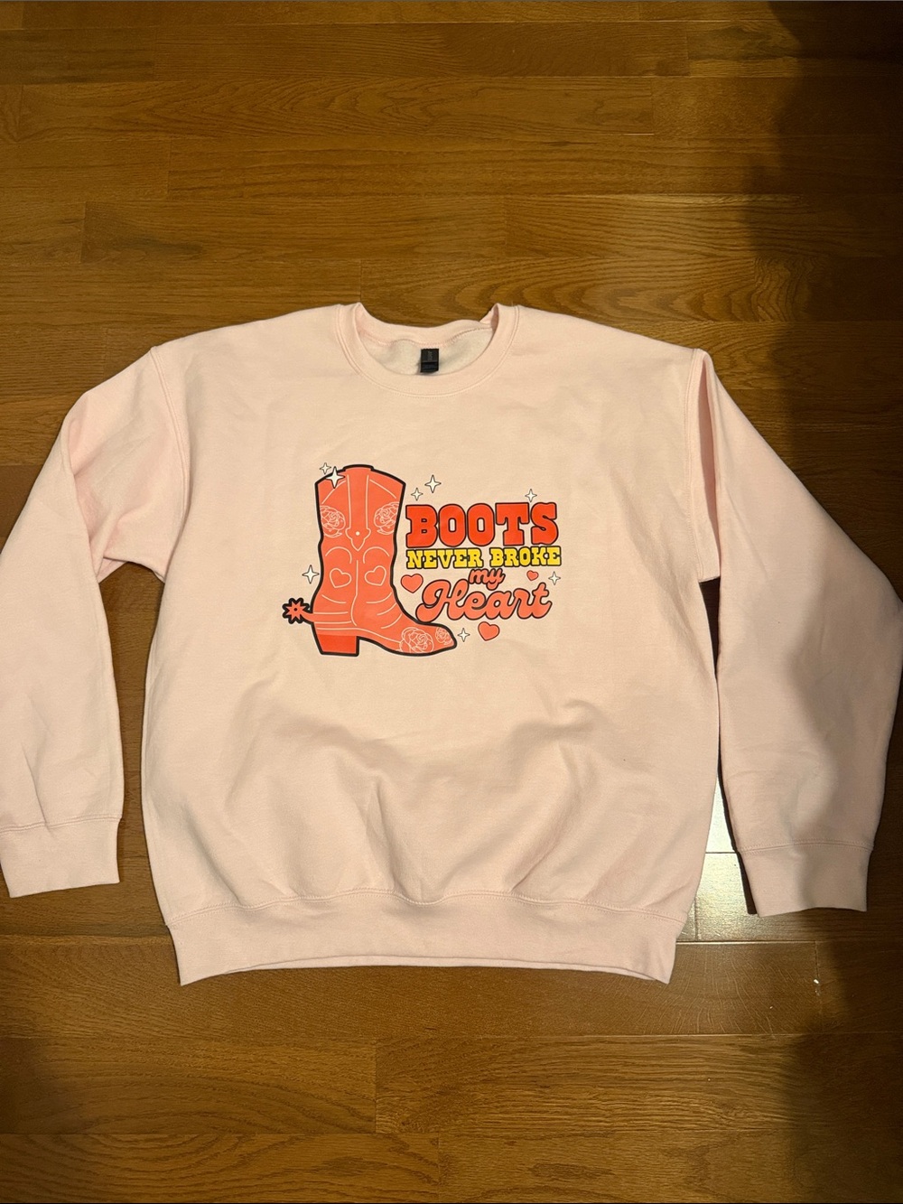 Gildan Light Pink Graphic Sweatshirt with Orange Red Boot Design - Picture 3 of 5